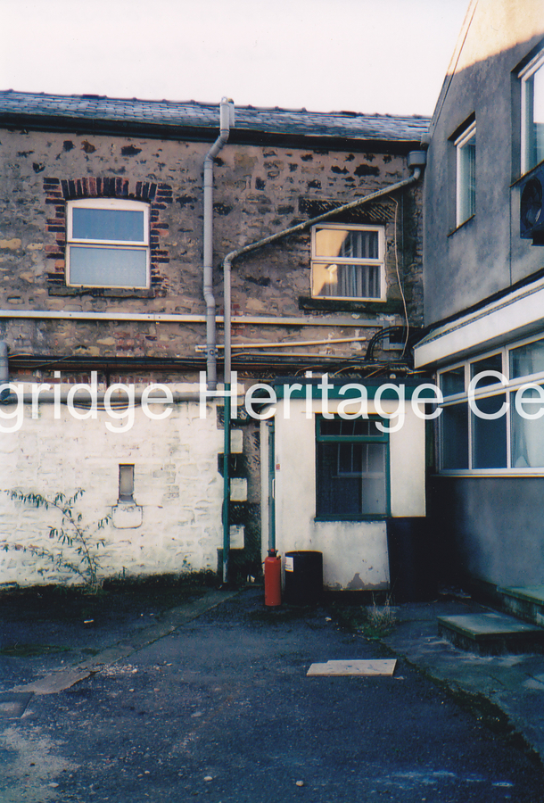 909C - Poplar Foundry Ryans - View of Rear - 2004
